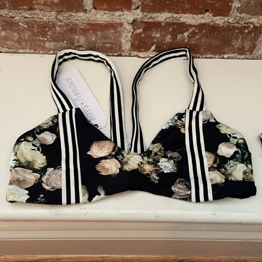 Boys + Arrows Bikini set
